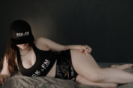 🔥 Tarathewitch leaked private photo uncensored full