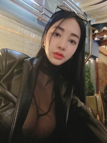 🔥 Tashayung page leaked private photo uncensored full