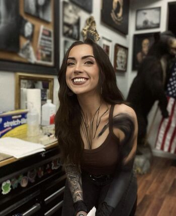 🔥 Tatt tits leaked private photo uncensored full