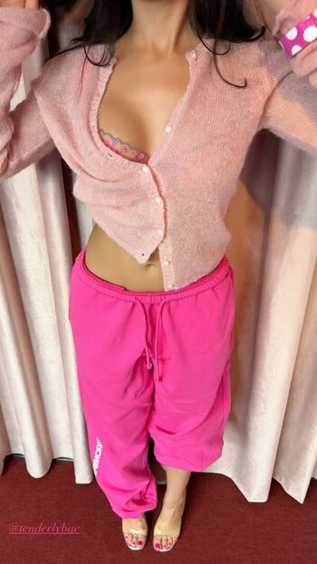 🔥 Tenderlybae leaked private photo uncensored full