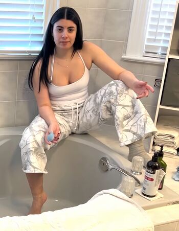 🔥 Thatgirlgatto leaked private photo uncensored full