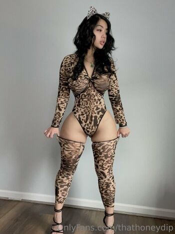 🔥 Thathoneydip  page leaked private photo uncensored full