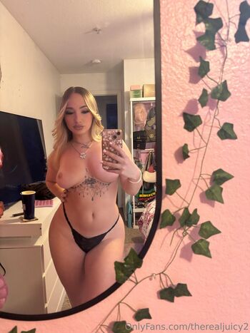 🔥 Therealjuicy page leaked private photo uncensored full
