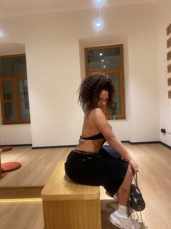 🔥 Turkish girls leaked private photo uncensored full