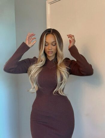 🔥 Tyra banks leaked private photo uncensored full