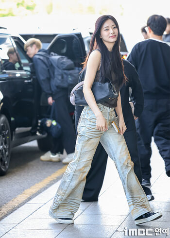 🔥 Tzuyu leaked private photo uncensored full