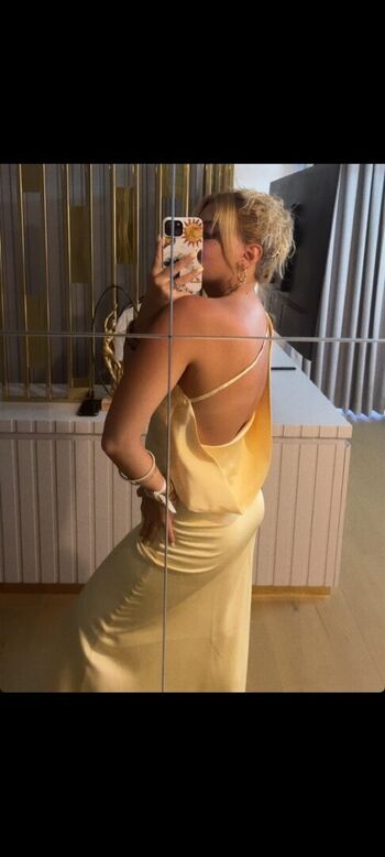 🔥 Wanda nara page leaked private photo uncensored full