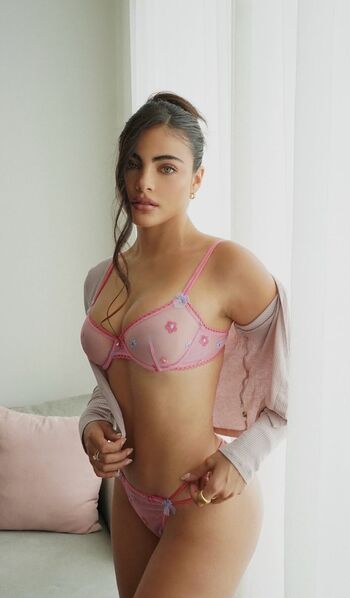 🔥 Women in bikinis leaked private photo uncensored full