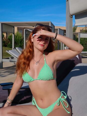 🔥 Women in bikinis leaked private photo uncensored full