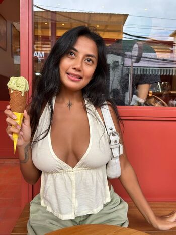 🔥 Yeti kurnia page leaked private photo uncensored full