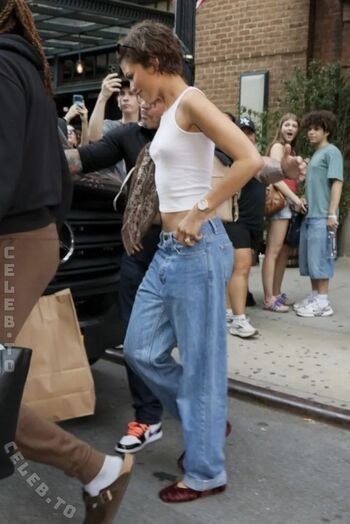 🔥 Zendaya page leaked private photo uncensored full