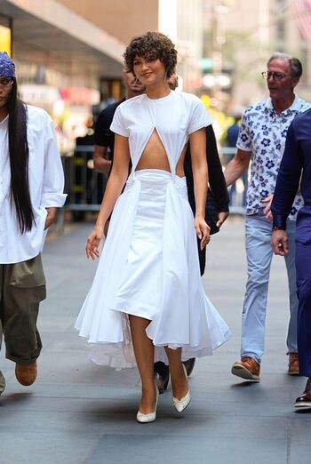 🔥 Zendaya page leaked private photo uncensored full