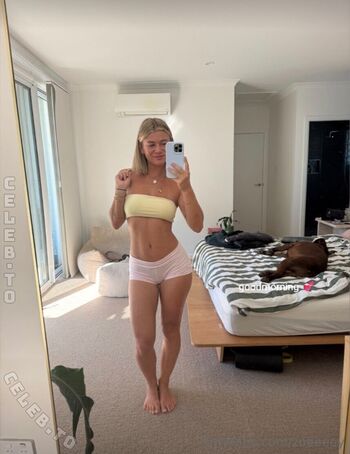 🔥 Zoeeeey leaked private photo uncensored full